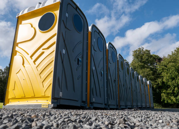 Types of Portable Toilets We Offer in Hideaway, TX